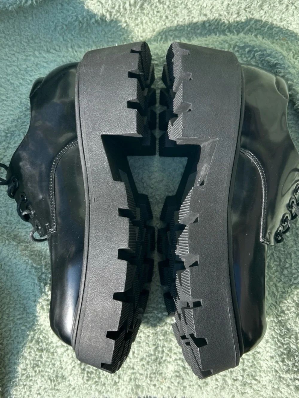 Black Lace-Up platform shoes
